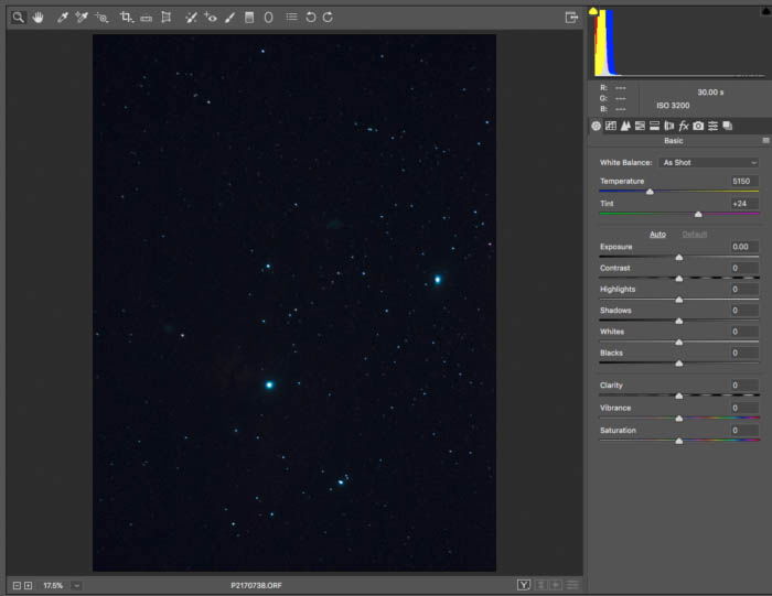 A screenshot of using the histogram for astrophotography